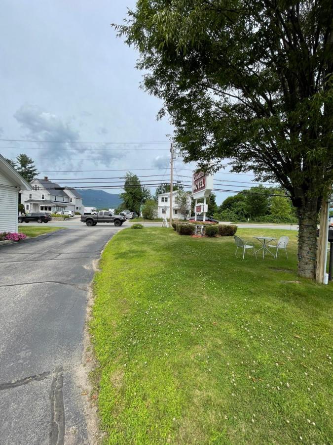 Colonial Motel นอร์ทคอนเวย์ ภายนอก รูปภาพ