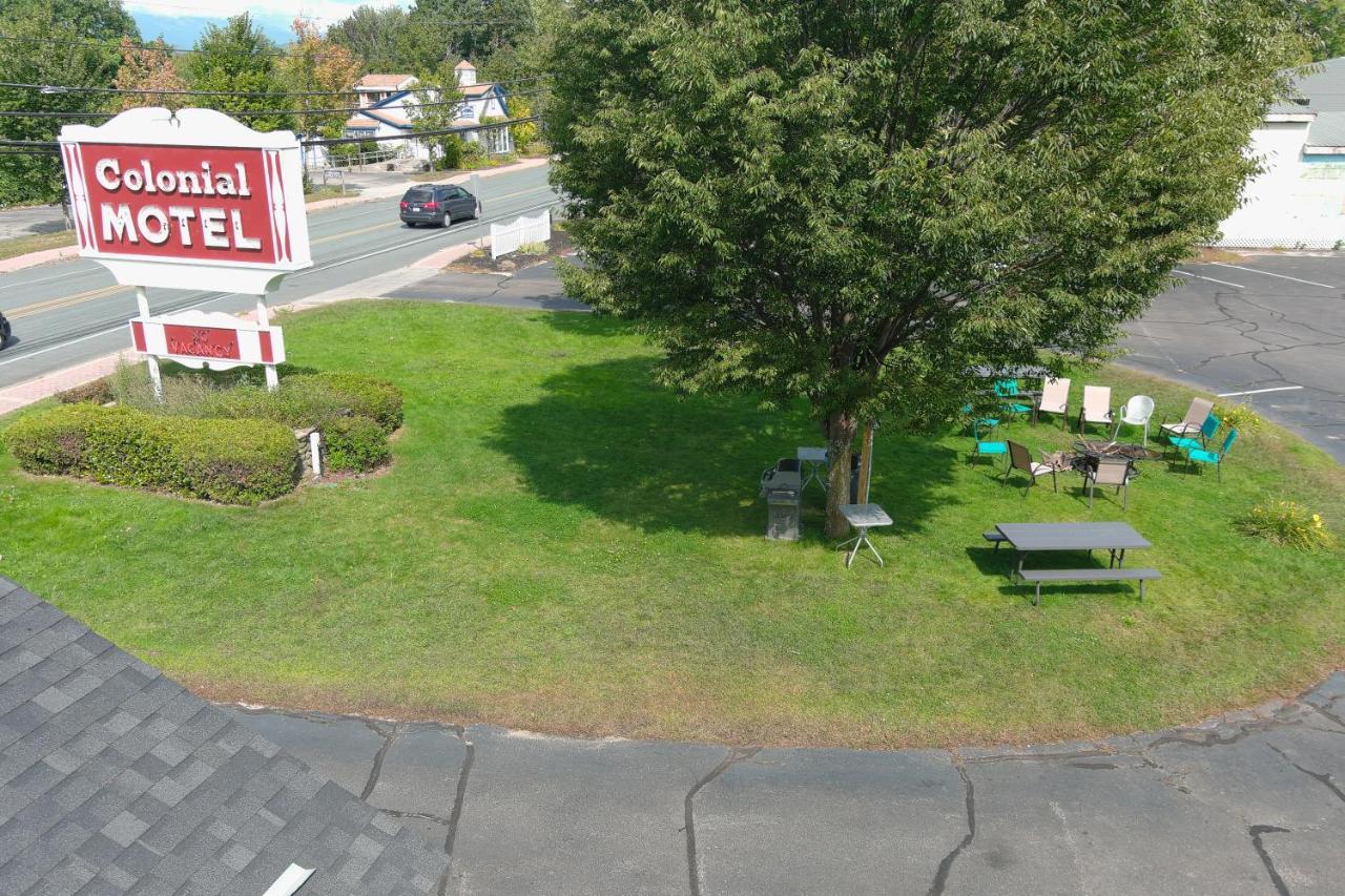 Colonial Motel นอร์ทคอนเวย์ ภายนอก รูปภาพ
